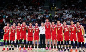 亚洲频道也有硬茬儿！ 澳大利亚主帅赞中国男篮两将