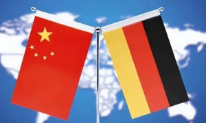 9.3大阅兵前，德外长跑到日本，逼中方连退3步，毛宁8字给其定性